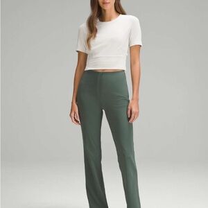 BNWT Lululemon Smooth Fit Pull-On High Rise Pant